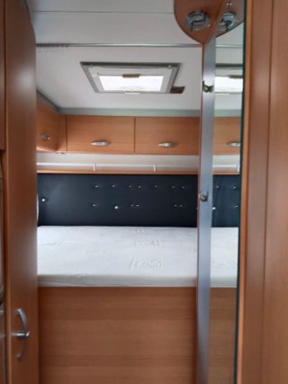 Se vende autocaravana integral knaus sun liner
