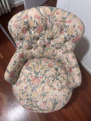 Butaca Descalzadora Tapizada Floral