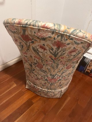 Butaca Descalzadora Tapizada Floral