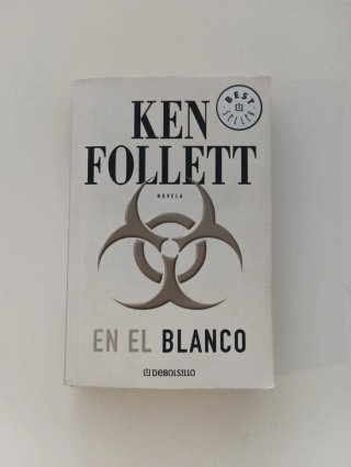 En el blanco / Whiteout