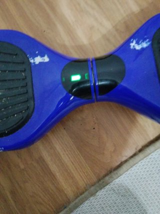 Patin eléctrico azul