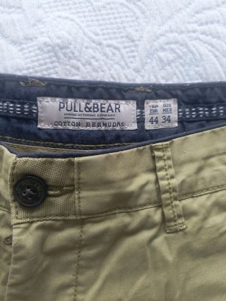 Bermuda kaki Pull&Bear hombre Talla L