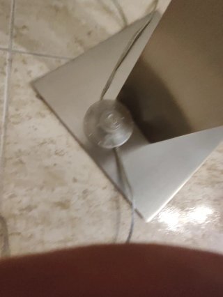 Lampada da terra Stranne in acciaio e LED