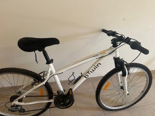 Bicicleta B'Twin Blanca