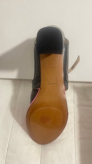 Sandalias LEIE tacón negro y rosa sin estrenar