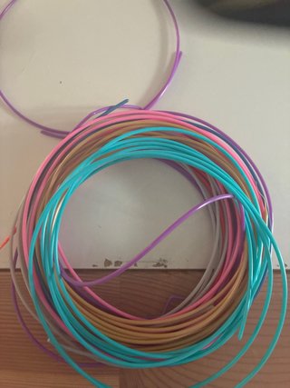 Lápiz 3D con filamentos y cargador