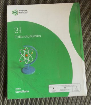 Libros Fisika eta Kimika 3 DBH Santillana.