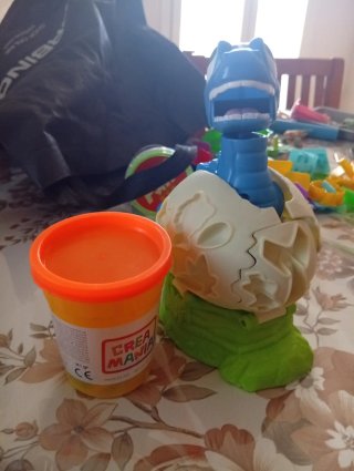 Play Doh Dino Creazioni Set