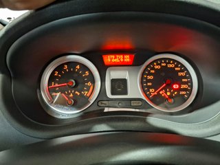 RENAULT CLIO III 1.4 16V 98