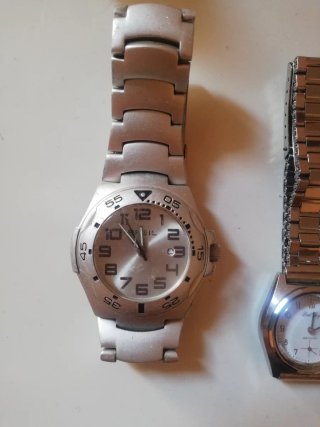 Orologi Redstar e altri non funzionanti