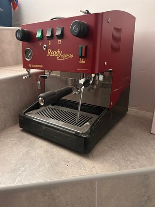 Cafetera Profesional Ready Espresso Roja
