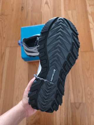 Zapatillas Columbia Strata Trail NUEVAS 40,5