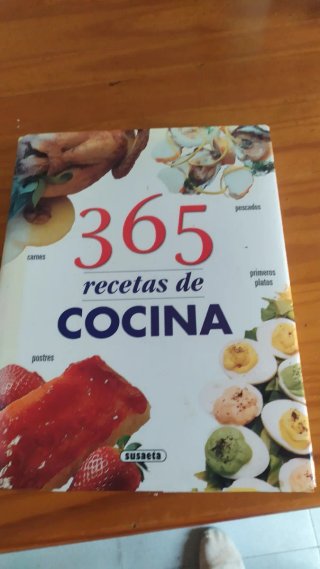 LIBRO 365 RECETAS DE COCINA TAPA DURA