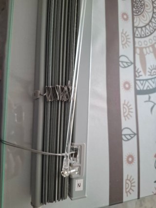 Persiana de aluminio gris
