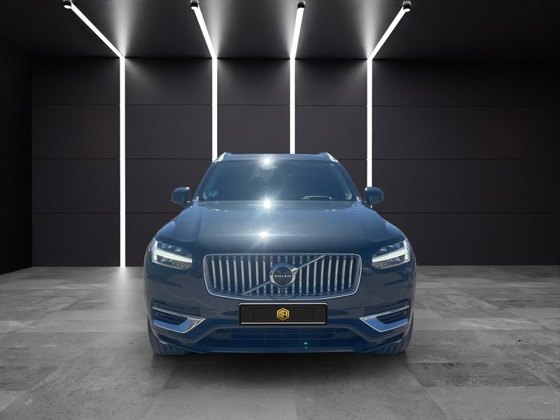 Volvo XC60 2021, foto 2