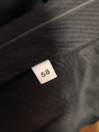 Traje de hombre gris de BEGOÑA SALAM