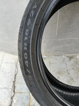 Neumático Pirelli 225/40 R18