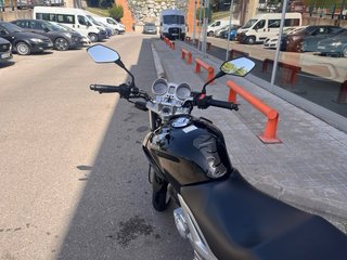 Honda CBF 250 Negra