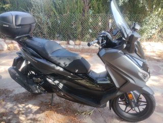 Honda Forza 125 Negra