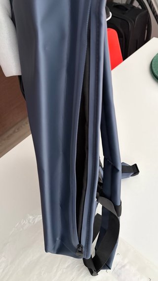 Mochila Rains Rolltop Impermeable Azul/Gris