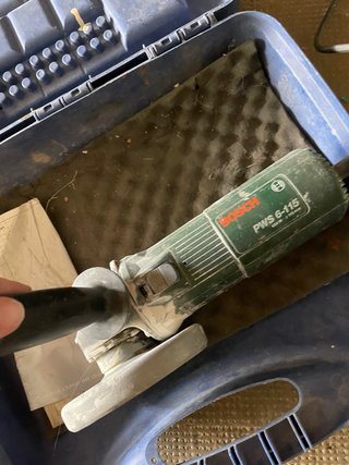 Radial Bosch PWS 6-115 con discos