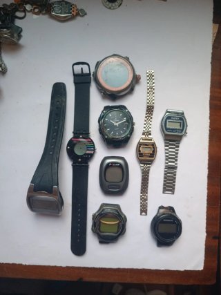Lotto Orologi Vintage 9 pezzi - utili  per ricambi