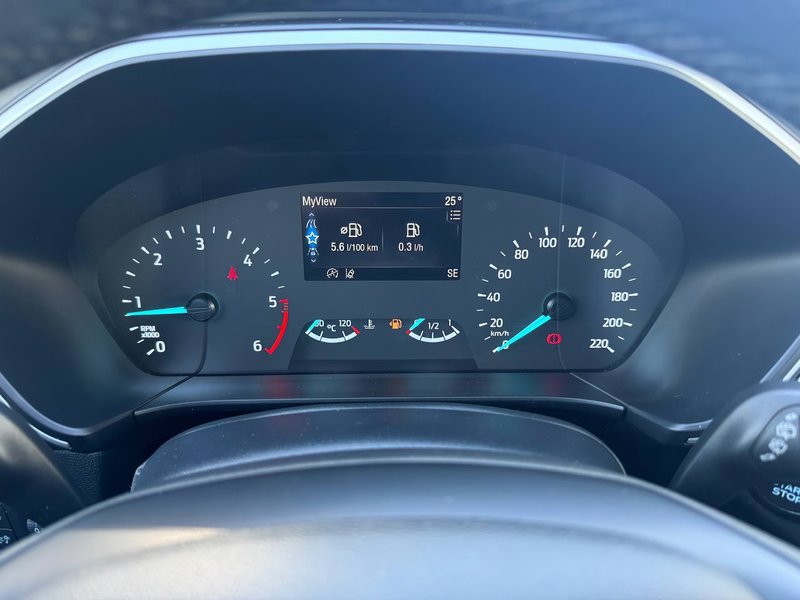 Ford Kuga Trend 1.5 EcoBlue 2022, foto 33