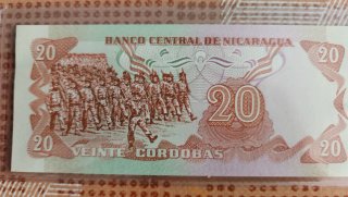 4 Billetes Americanos