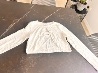 Bolero blanco elegante nuevo nina 8/10 años