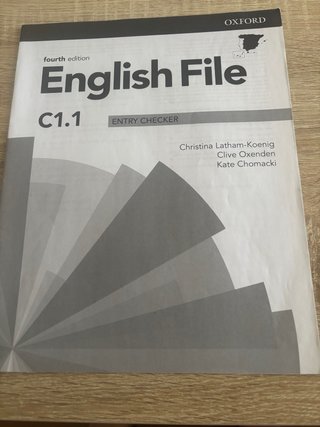 English File C1.1 Advanced. Student's book and ...