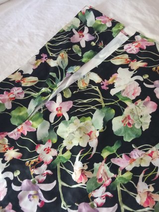 Vestido de tirantes con estampado floral