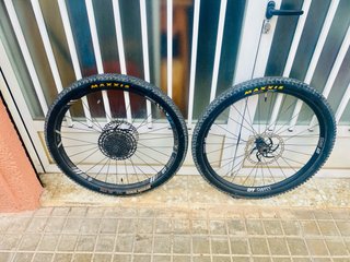 Ruedas DT Swiss HX1501 Hybrid 30