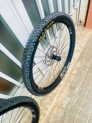 Ruedas DT Swiss HX1501 Hybrid 30