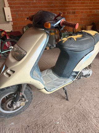 Piaggio Typhoon Beige/Gris Scooter