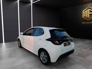 Yaris 1.5 120H Business Plus