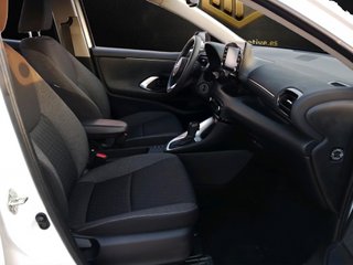 Yaris 1.5 120H Business Plus
