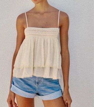 Top tirantes volantes Zara beige M