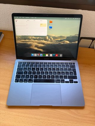 MacBook Air M1 Plata/Gris Espacial