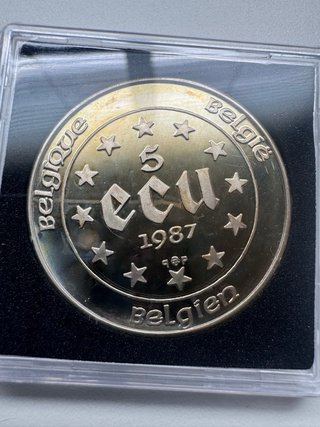 Lote 2 monedas plata: 5 ECU y 200 Pesetas
