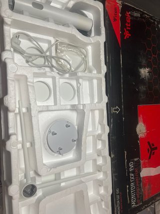 Monitor Itek GGF 40 Blanco - Negociable