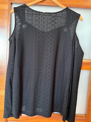 Camiseta hombros descubiertos