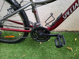 Bicicleta Specialized Hotrock 24 Niños