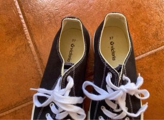 Zapatillas playeras mujer negras y blancas