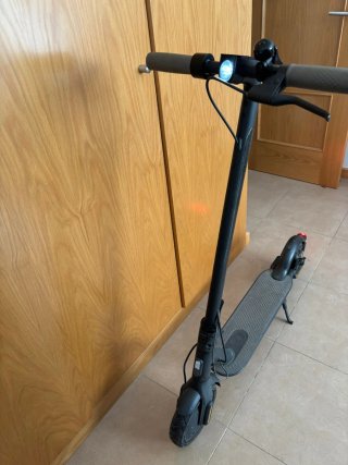 2 Patinetes Eléctricos Xiaomi Negro