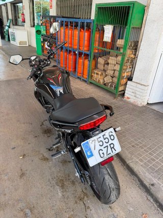 Kawasaki ER6N Negra