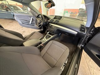 BMW 118i ETIQUETA C NAVEGADOR GARANTIA LIBRO