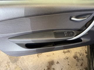 BMW 118i ETIQUETA C NAVEGADOR GARANTIA LIBRO
