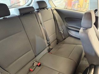 BMW 118i ETIQUETA C NAVEGADOR GARANTIA LIBRO
