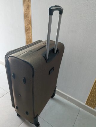 Maleta de viaje moderna marrón Sin estrenar