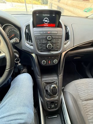 Opel Zafira Tourer 2016